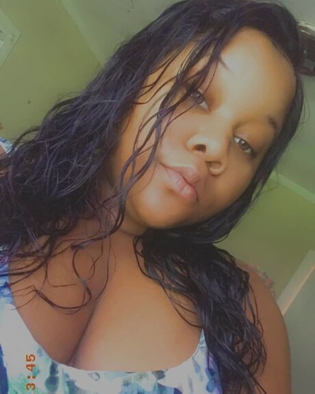 Nacktes geleaktes OnlyFans-Foto von Kirababy18