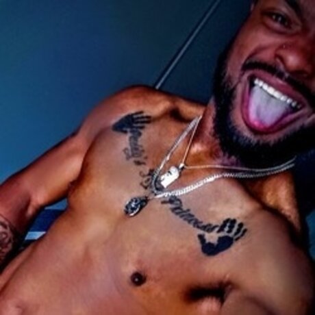 Nacktes geleaktes OnlyFans-Foto von Smoothrozay700