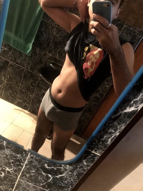 Nacktes geleaktes OnlyFans-Foto von Josh Snake