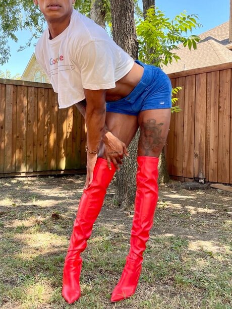 Nacktes geleaktes OnlyFans-Foto von Ivey York