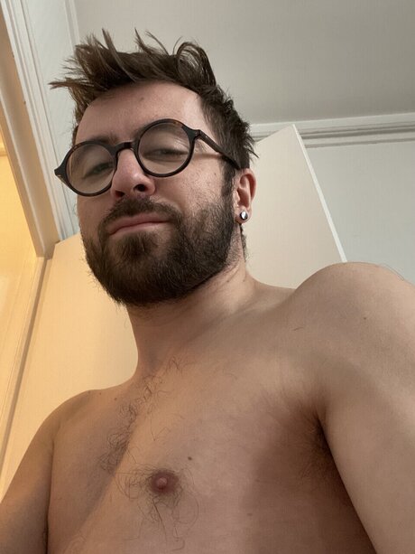 Nacktes geleaktes OnlyFans-Foto von Beardedotterx