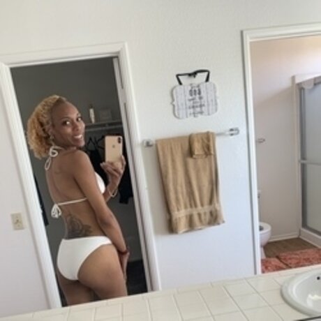 Nacktes geleaktes OnlyFans-Foto von Shaysexy19