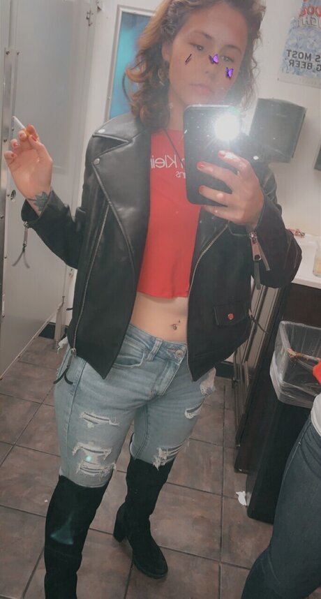 Nacktes geleaktes OnlyFans-Foto von U10437591