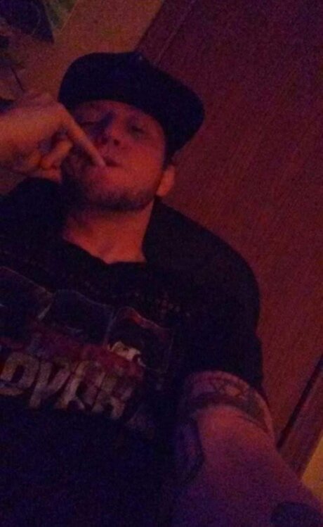 Nacktes geleaktes OnlyFans-Foto von Punkrockpaul