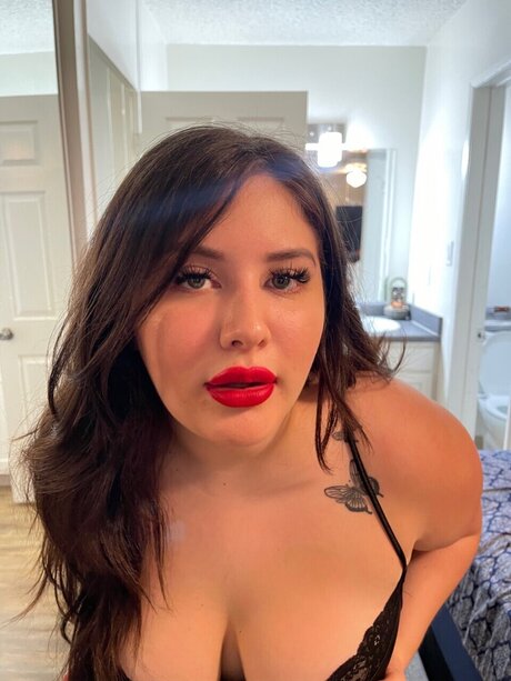 Nacktes geleaktes OnlyFans-Foto von Bigbootyj
