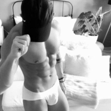 Nacktes geleaktes OnlyFans-Foto von Eublondjock