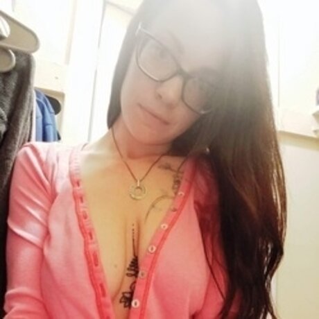 Nacktes geleaktes OnlyFans-Foto von Mountain Rain
