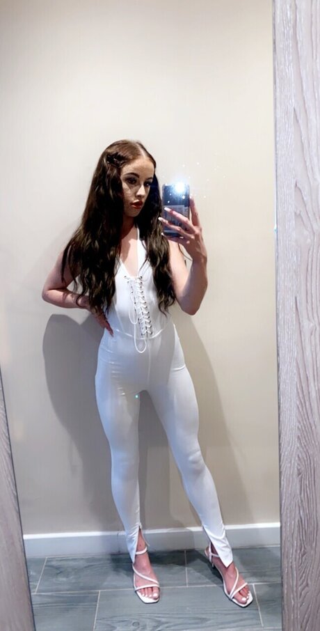Nacktes geleaktes OnlyFans-Foto von Sophianina