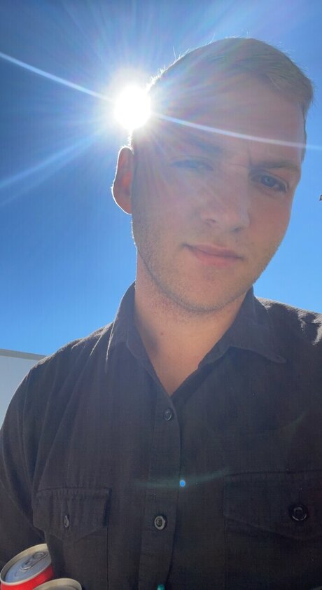Nacktes geleaktes OnlyFans-Foto von Jd Mac