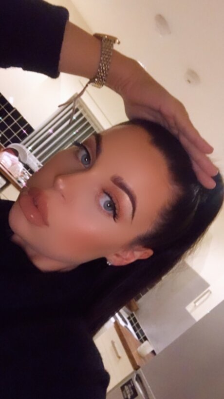 Nacktes geleaktes OnlyFans-Foto von Mamamiax