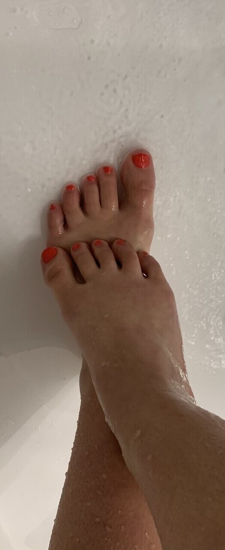 Nacktes geleaktes OnlyFans-Foto von Cutiiiiefeet