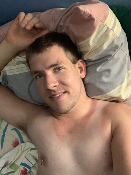 Nacktes geleaktes OnlyFans-Foto von Kevin