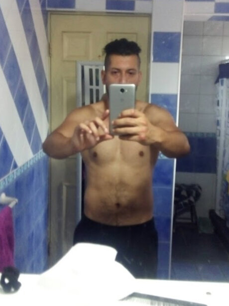 Nacktes geleaktes OnlyFans-Foto von Morenidad