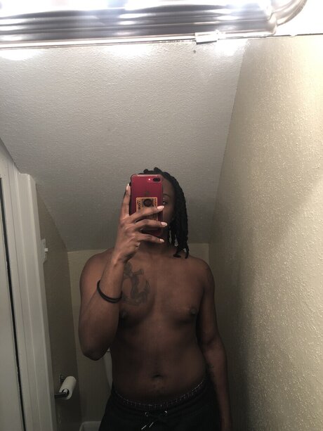 Nacktes geleaktes OnlyFans-Foto von Donell