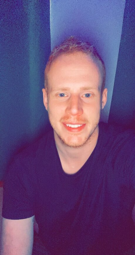 Nacktes geleaktes OnlyFans-Foto von Jason B