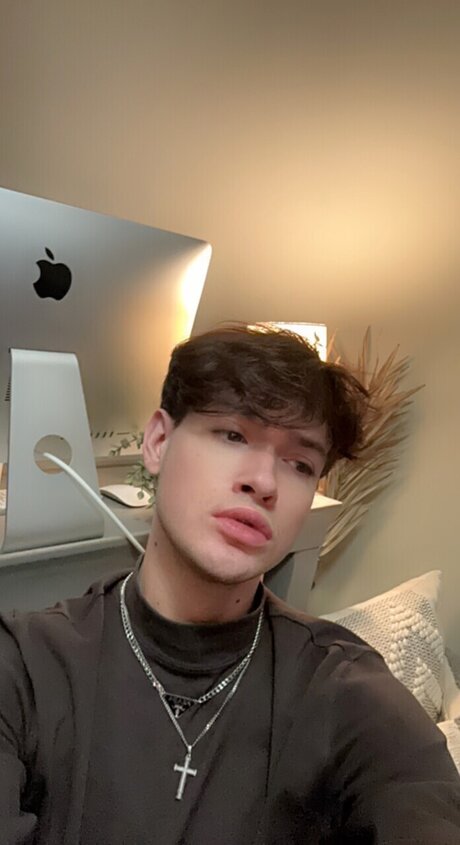 Nacktes geleaktes OnlyFans-Foto von Jacob Sullivan
