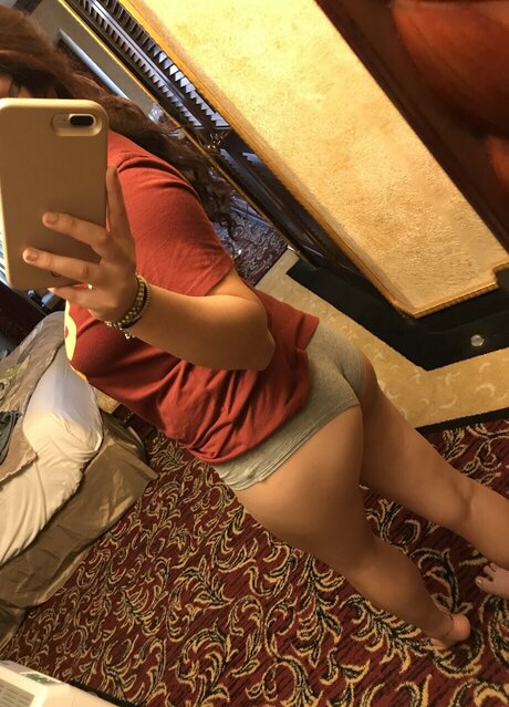 Nacktes geleaktes OnlyFans-Foto von Virgobaby