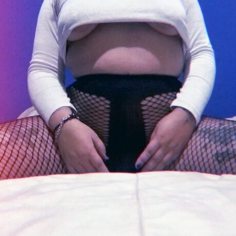 Nacktes geleaktes OnlyFans-Foto von Angel