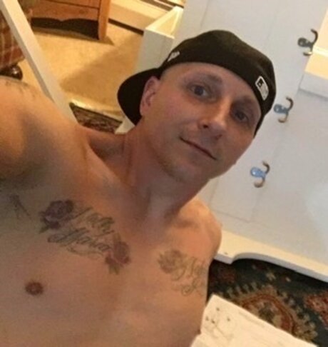 Nacktes geleaktes OnlyFans-Foto von Tommy