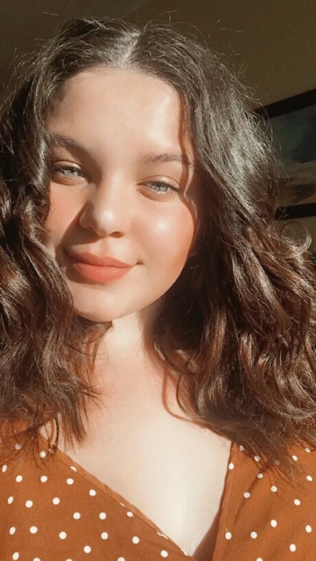 Nacktes geleaktes OnlyFans-Foto von Mallory