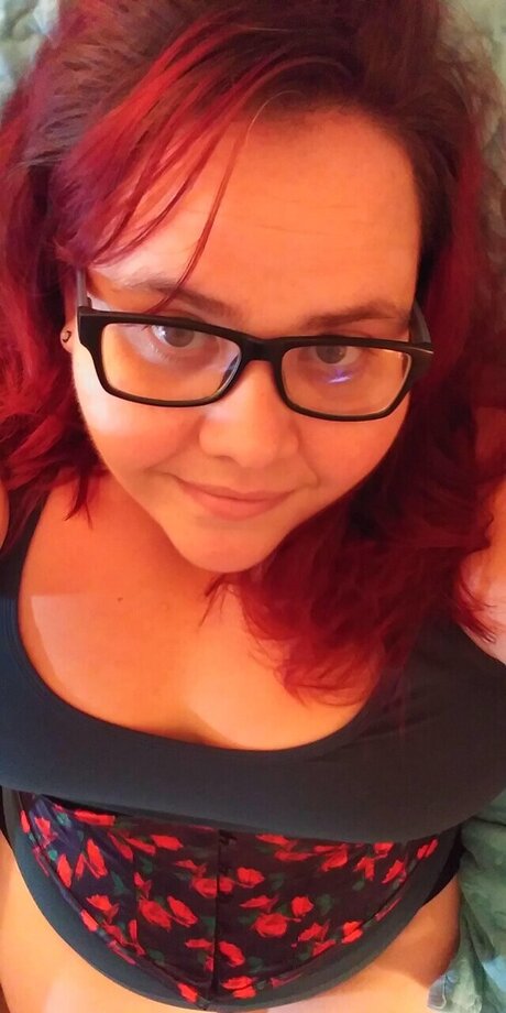 Nacktes geleaktes OnlyFans-Foto von Simply Sarah