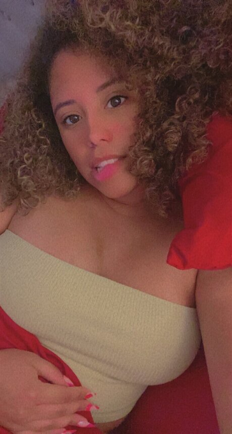 Nacktes geleaktes OnlyFans-Foto von Reinita 