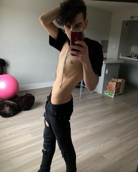 Nacktes geleaktes OnlyFans-Foto von Andre Dimatteo
