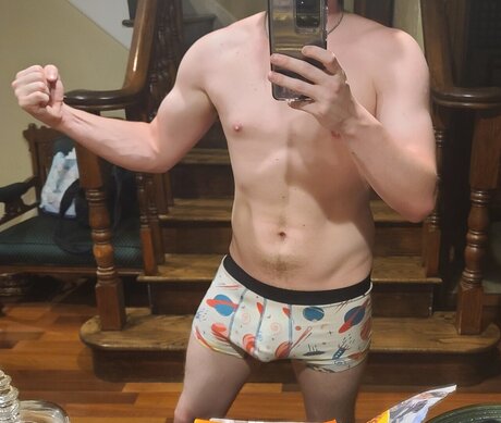 Nacktes geleaktes OnlyFans-Foto von Kennybiggs