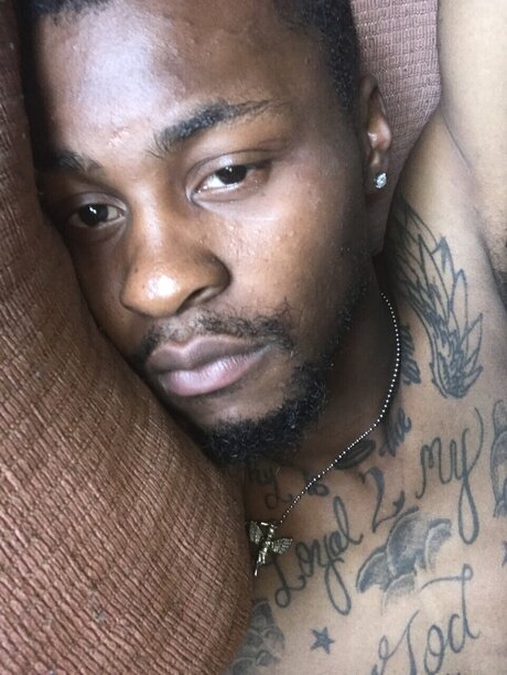 Nacktes geleaktes OnlyFans-Foto von Jay Hunnit