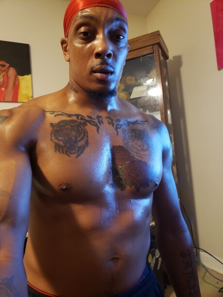 Nacktes geleaktes OnlyFans-Foto von Bull