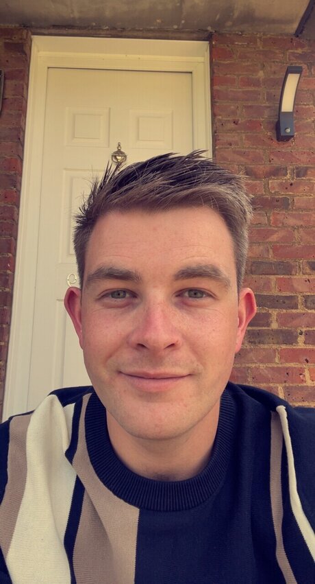 Nacktes geleaktes OnlyFans-Foto von Seanomichael
