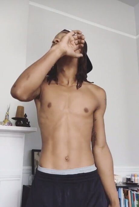 Nacktes geleaktes OnlyFans-Foto von Lehmon