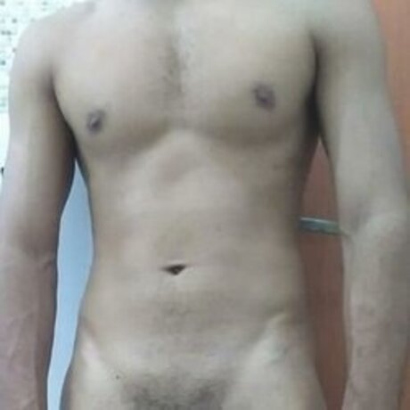 Nacktes geleaktes OnlyFans-Foto von U18254615