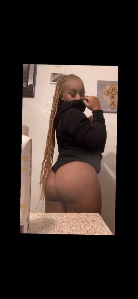 Nacktes geleaktes OnlyFans-Foto von Luhhslimmm