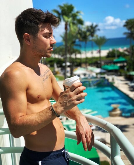 Nacktes geleaktes OnlyFans-Foto von Pierd