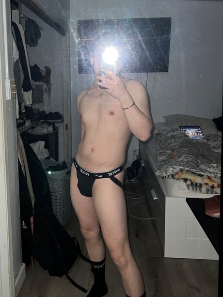 Nacktes geleaktes OnlyFans-Foto von Nate