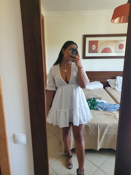 Nacktes geleaktes OnlyFans-Foto von Jennooo