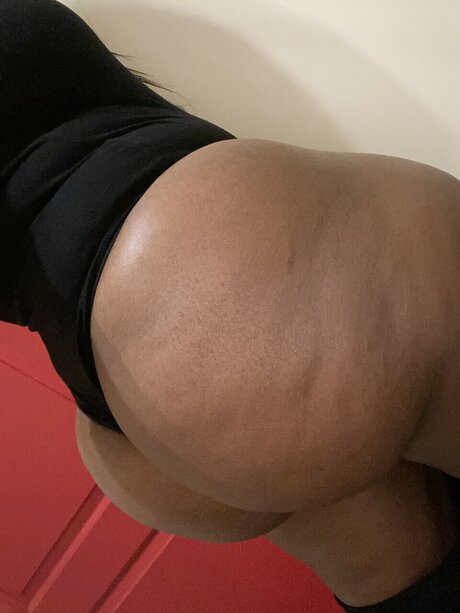Nacktes geleaktes OnlyFans-Foto von Mochabunz