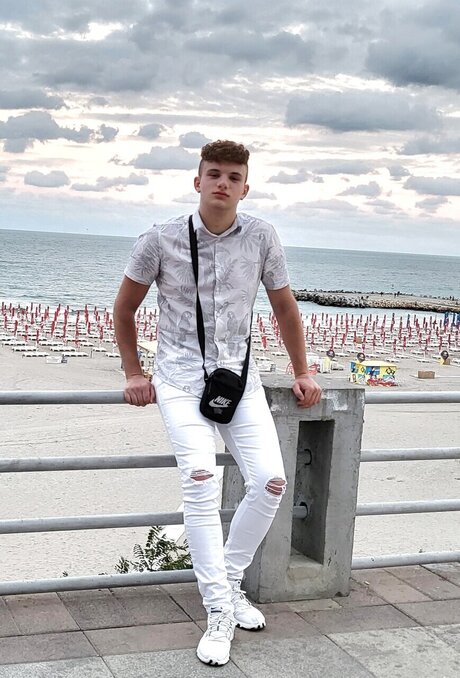 Nacktes geleaktes OnlyFans-Foto von Robert