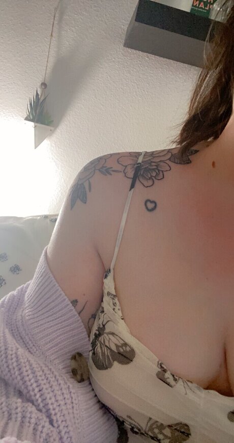 Nacktes geleaktes OnlyFans-Foto von Hazel