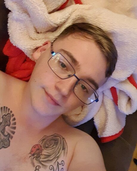 Nacktes geleaktes OnlyFans-Foto von Kyle