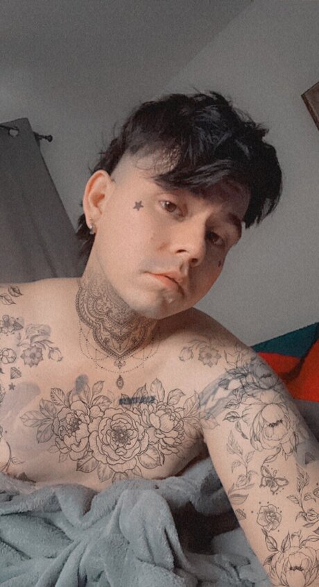Nacktes geleaktes OnlyFans-Foto von Ohsenpai