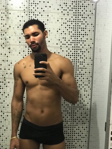 Nacktes geleaktes OnlyFans-Foto von Jean