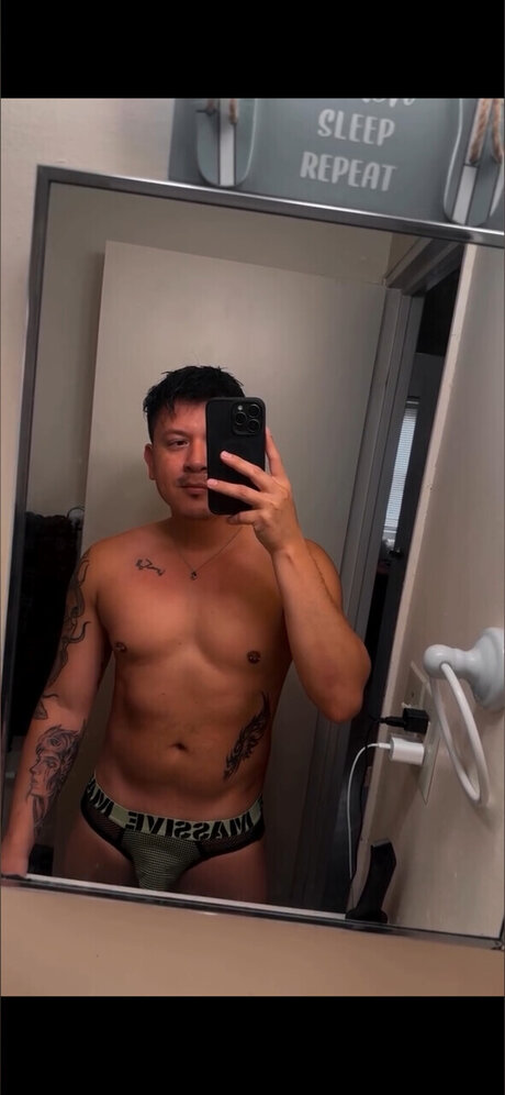 Nacktes geleaktes OnlyFans-Foto von Alex