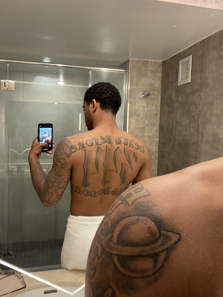 Nacktes geleaktes OnlyFans-Foto von Donnie