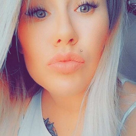 Nacktes geleaktes OnlyFans-Foto von Cassie Mckinney