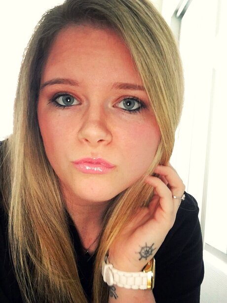 Nacktes geleaktes OnlyFans-Foto von Lucylu