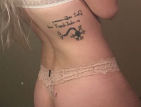 Nacktes geleaktes OnlyFans-Foto von Jessmarz