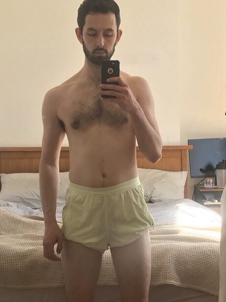 Nacktes geleaktes OnlyFans-Foto von Look