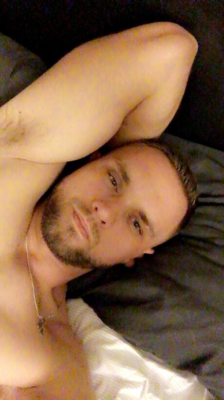 Nacktes geleaktes OnlyFans-Foto von Kamil